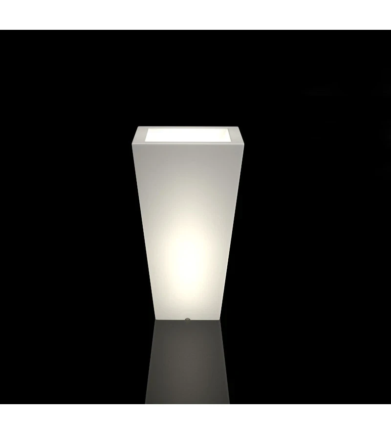 donica-podswietlana-wysoka-sliml (3).webp