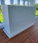 Donica z podstawką na wymiar