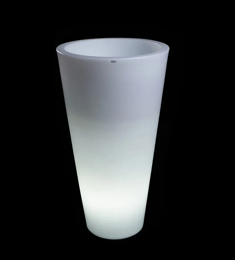 donica-podswietlana-della-zimna- (7).webp