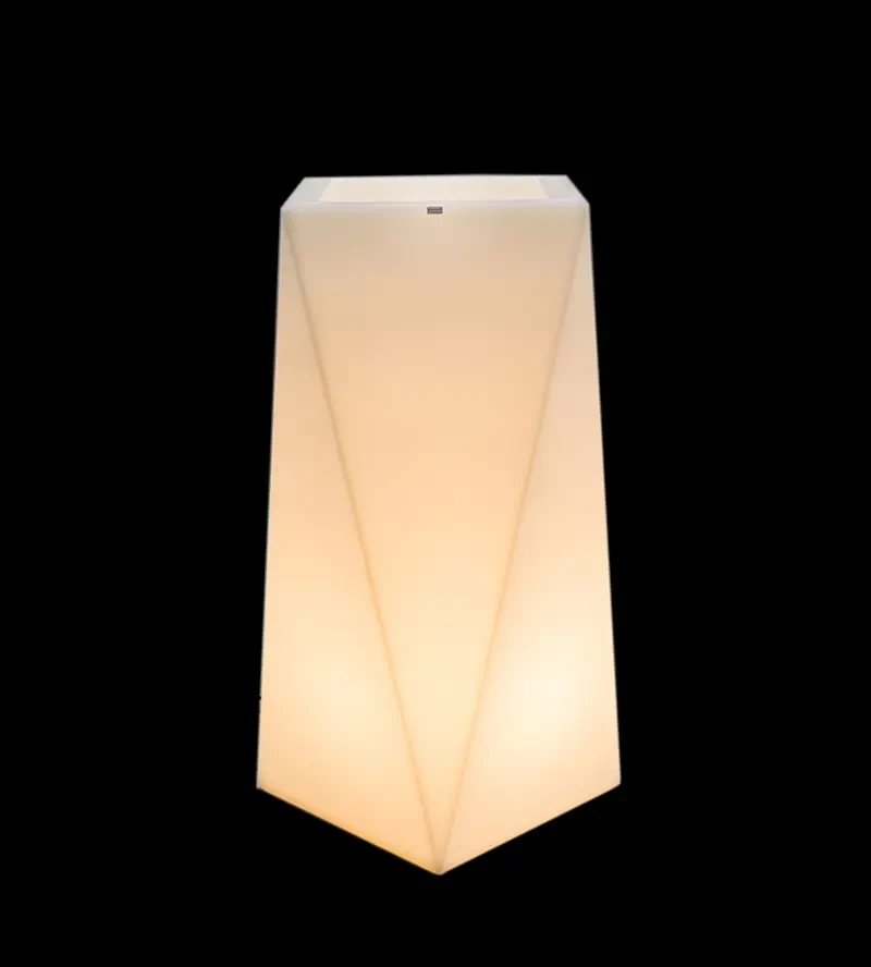 donica-podswietlana-nevis-ciepla (3).webp